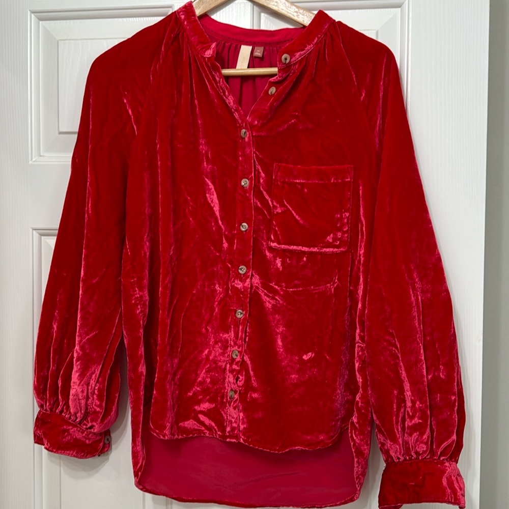 Anthropologie Pilcro Crushed Velvet Femme Buttondown Shirt red XS